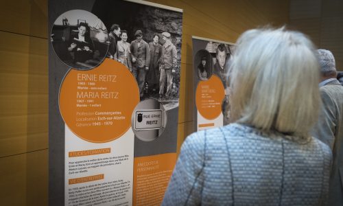 Vernissage-EXPO-Femmes-Pionnieres-Entrepreneuriat-Luxembourg-26-03-2015-SD-076